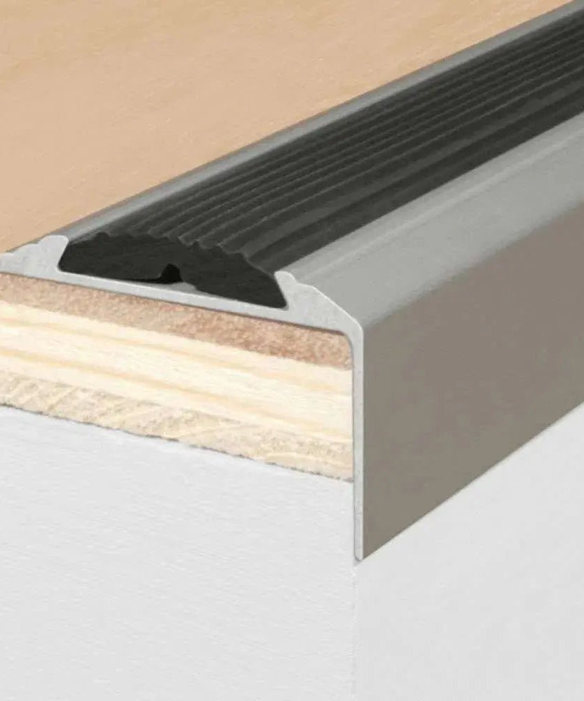 15 Pack Gold A38 0.9m x 46mm x 30mm Screw Fit Anodised Aluminium Non Slip Stair Nosing With Black Rubber - Company