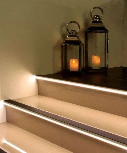 NALR50 – Vision Light Down – Tredsafe Non Slip 76.5x26mm Stair Nosing Stair Nosing etc