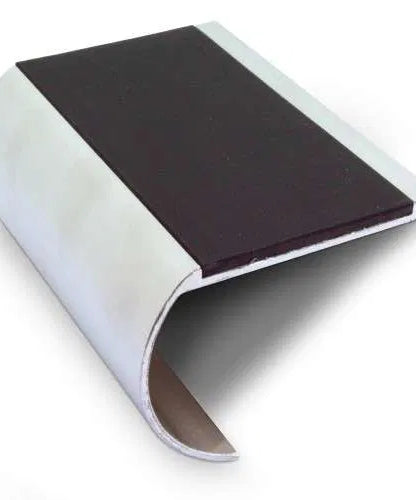 NHD08 – 71 x 55mm – Non Slip Stair Nosing Stair Nosing etc