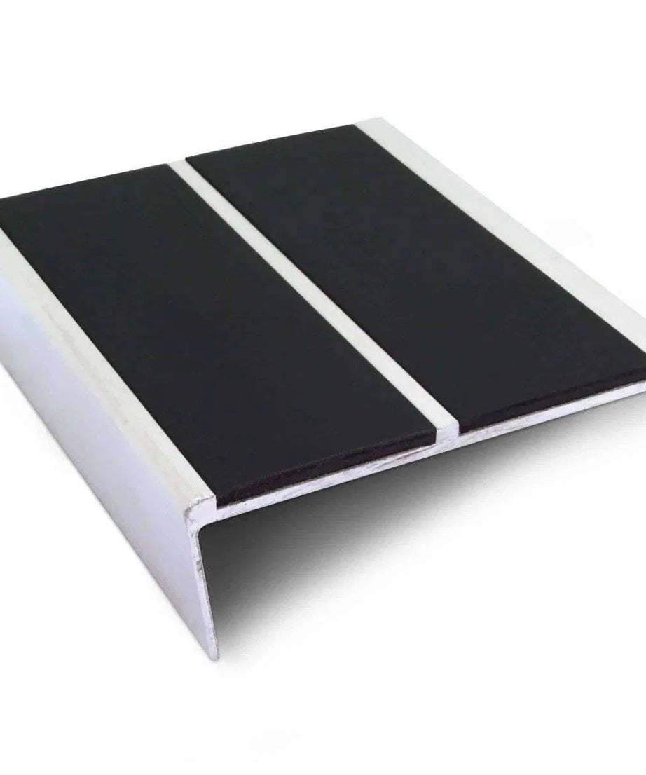 NHD12 – 93 x 32mm – Non Slip Stair Nosing Stair Nosing etc