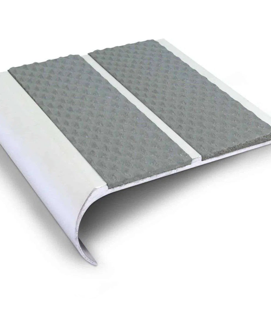 NHD12 – 93 x 32mm – Tredsafe Non Slip Stair Nosing Stair Nosing etc